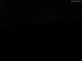 23 : 08