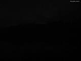 03 : 04