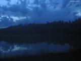 22 : 08