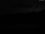 23 : 00