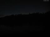 23 : 08