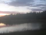 21 : 04