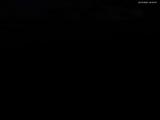 04 : 00