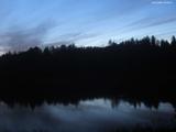 22 : 00