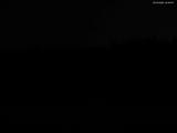 04 : 00