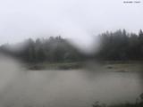 17 : 04