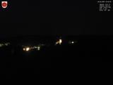 03 : 04