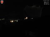 01 : 00