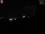 02 : 32