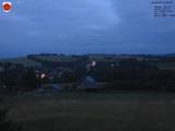 04 : 28