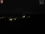 22 : 56