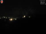 03 : 04