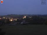 06 : 32
