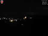 21 : 00