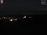 01 : 48