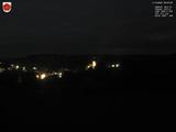 02 : 04