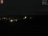 03 : 00