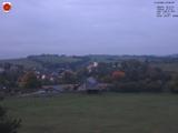 07 : 00