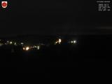 03 : 00