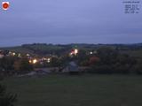 06 : 44
