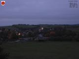 07 : 00