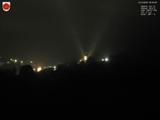 23 : 00
