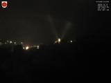 01 : 44