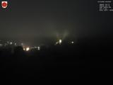 05 : 32