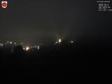 06 : 00