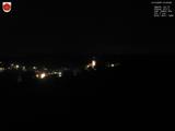 21 : 00
