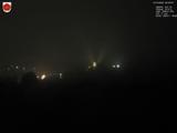 02 : 00
