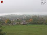 09 : 36
