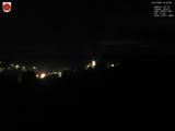 01 : 44
