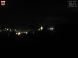 02 : 00
