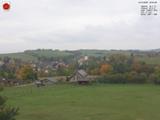 16 : 04
