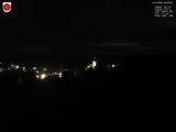 22 : 08