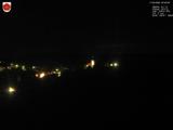 02 : 00