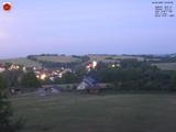 04 : 04
