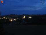 22 : 04
