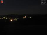 03 : 04