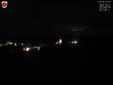 23 : 00