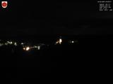 23 : 08