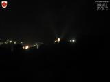 03 : 00