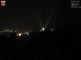 03 : 04