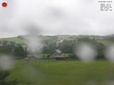 09 : 40