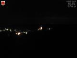 23 : 08