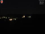 03 : 00
