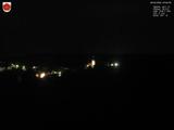 23 : 00