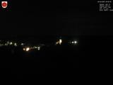 02 : 00