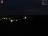 03 : 48